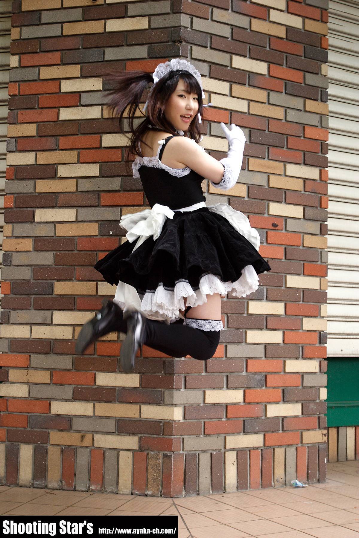 [Cosplay]  Sexy Maid with big boobs